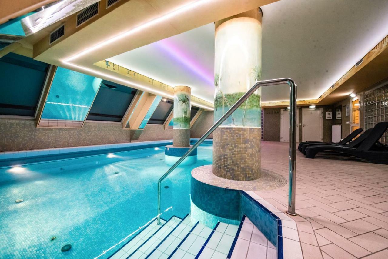 Piramida Park Hotel & Wellness Tychy Exterior photo