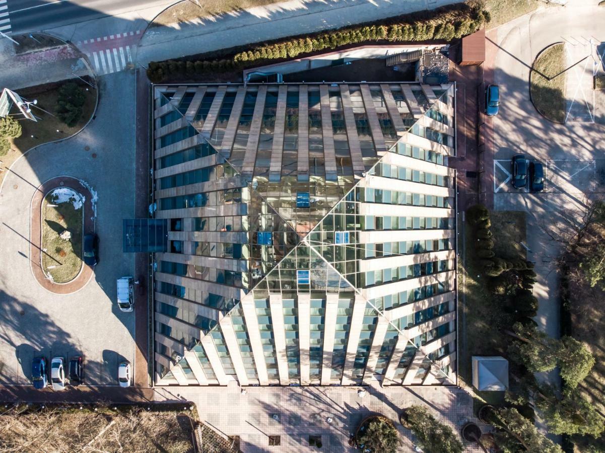 Piramida Park Hotel & Wellness Tychy Exterior photo